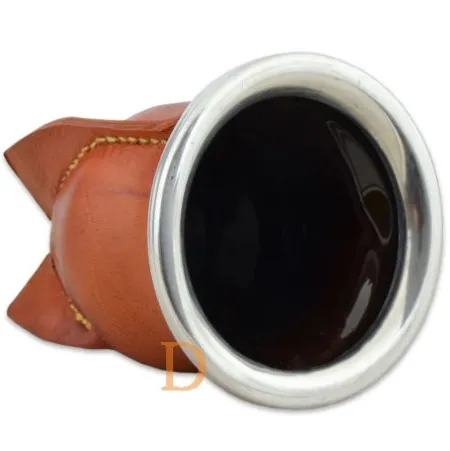 Mate de vidrio forrado en cuero marron (Glasmate mit braunem Leder überzogen)